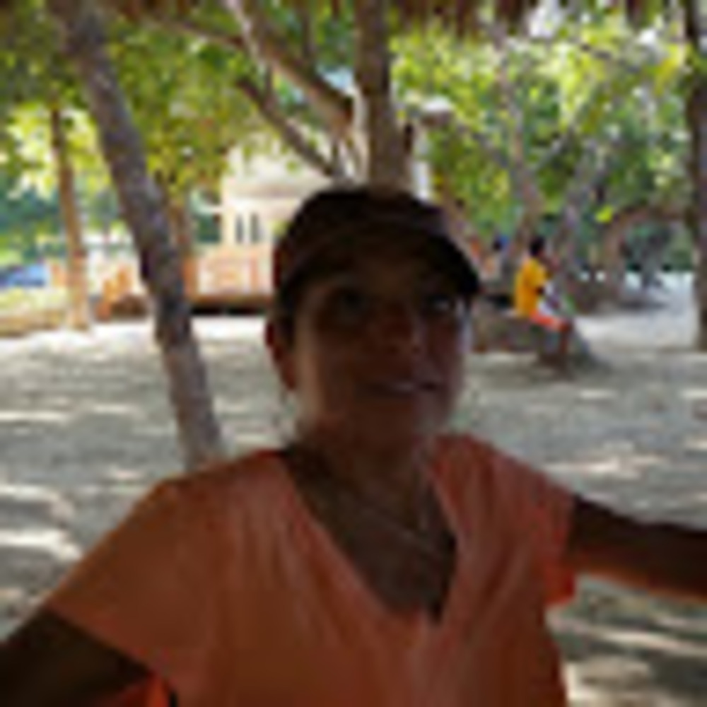 Meet your Posher, Sandra